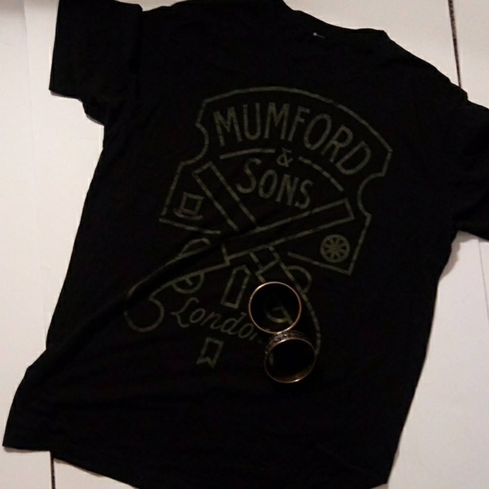 Mumford & Sons Tee